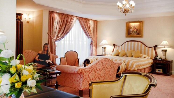 Millennium Plaza Downtown Hotel